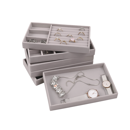 Lyrenne Jewelry Holder