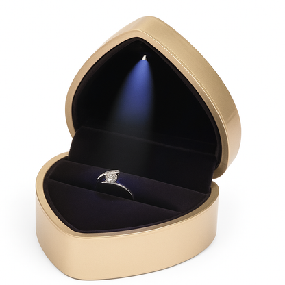 Lyrenne LED Heart Ring Box